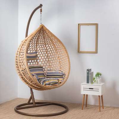 2020 Factory direct sales Hot selling in Europe cheap  single big Brown/Grey/yellow rattan egg patio swings